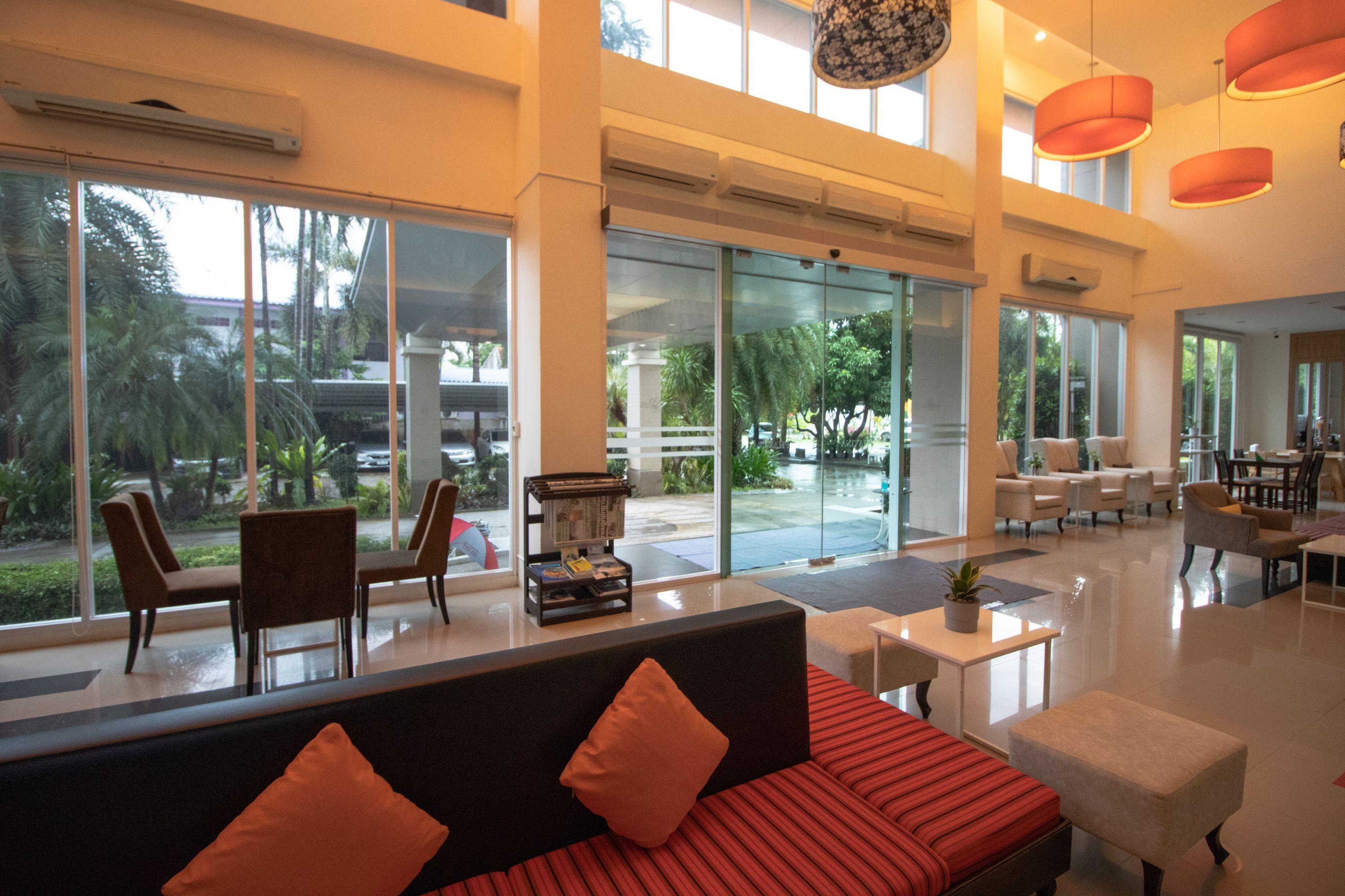 Phavina Hotel Rayong Sha Extra Plus Exterior foto