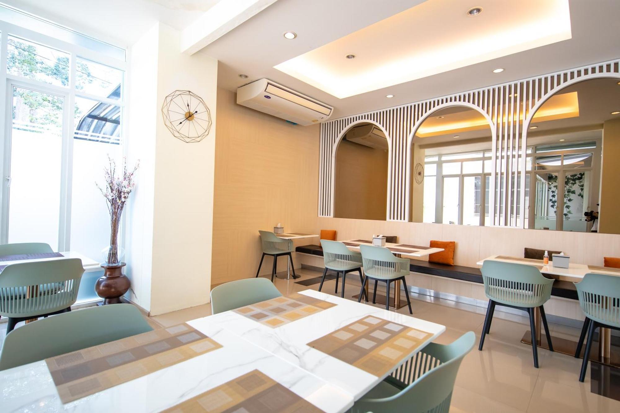 Phavina Hotel Rayong Sha Extra Plus Exterior foto
